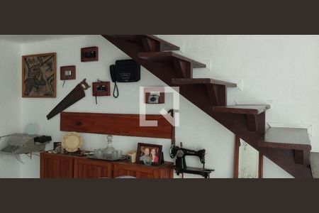 Casa à venda com 4 quartos, 272m² em Várzea das Moças, Niterói