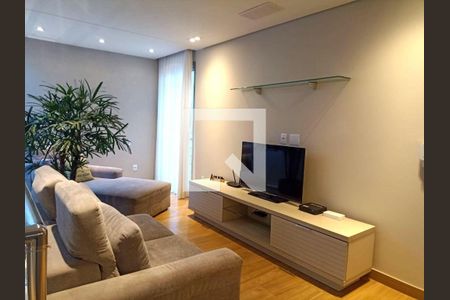 Casa à venda com 3 quartos, 254m² em Mooca, São Paulo