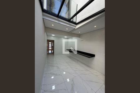 Foto 04 de casa à venda com 3 quartos, 100m² em Vila Campo Grande, São Paulo