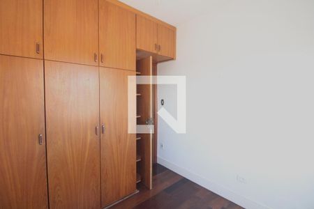 Quarto 1 de casa para alugar com 3 quartos, 96m² em Vila Imperio, São Paulo