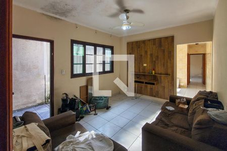Casa para alugar com 3 quartos, 125m² em Vila Tupi, Praia Grande