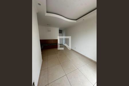Sala de apartamento para alugar com 3 quartos, 70m² em Jardim das Vertentes, São Paulo