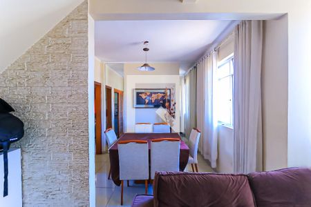 Sala de apartamento à venda com 3 quartos, 120m² em Del Castilho, Rio de Janeiro