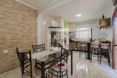 Casa para alugar com 3 quartos, 205m² em Vila Nossa Senhora das Vitorias, Mauá