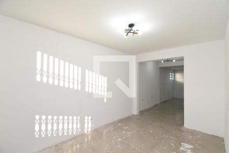 Sala 2 de casa à venda com 1 quarto, 45m² em Cajuru, Curitiba