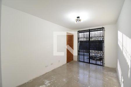 Sala 2 de casa à venda com 1 quarto, 45m² em Cajuru, Curitiba
