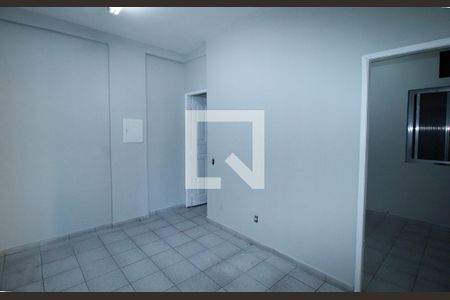 Sala de casa para alugar com 5 quartos, 280m² em Penha Circular, Rio de Janeiro