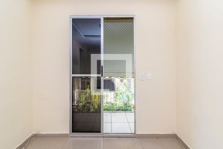Sala de apartamento à venda com 2 quartos, 50m² em Irajá, Rio de Janeiro