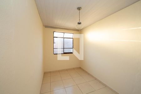 QUARTO1 de casa para alugar com 2 quartos, 70m² em Betânia, Belo Horizonte