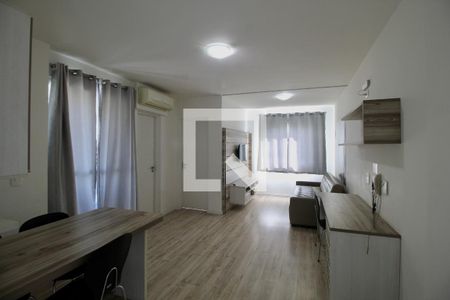 Sala de apartamento à venda com 1 quarto, 56m² em Juvevê, Curitiba