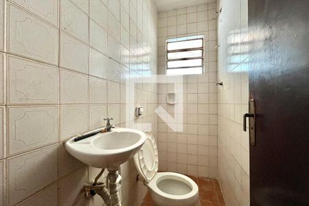 Lavabo de casa para alugar com 2 quartos, 75m² em Americanópolis, São Paulo