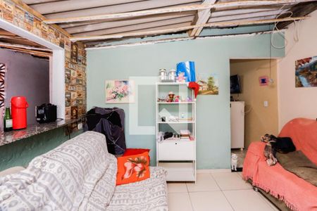 Casa à venda com 1 quarto, 60m² em Guarapiranga, São Paulo