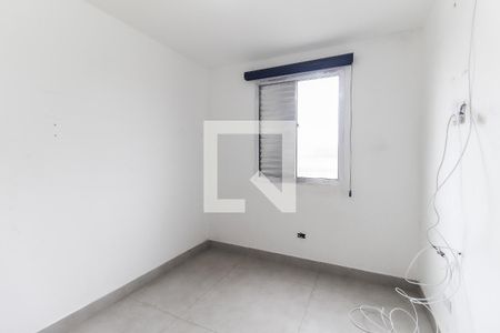 Quarto 1 de apartamento para alugar com 2 quartos, 53m² em Conjunto Residencial José Bonifácio, São Paulo