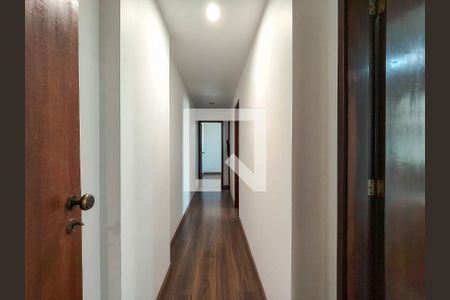 Corredor de apartamento para alugar com 3 quartos, 130m² em Tijuca, Rio de Janeiro