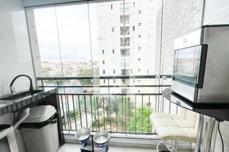 Varanda de apartamento para alugar com 2 quartos, 52m² em Parque Maria Domitila, São Paulo