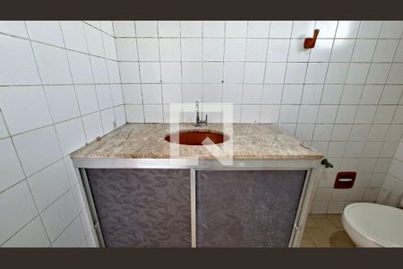 Banheiro  de apartamento para alugar com 1 quarto, 62m² em Barra, Salvador