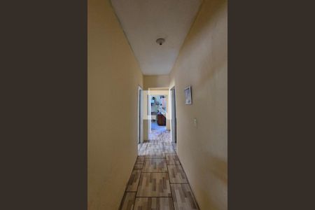 Corredor  de casa à venda com 3 quartos, 140m² em Conjunto Habitacional Parque da Floresta, Campinas