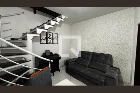 Cozinha - Sala de casa à venda com 2 quartos, 198m² em Condomínio Maracanã, Santo André