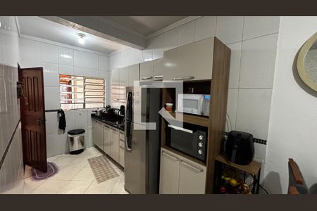Cozinha - Sala de casa à venda com 2 quartos, 198m² em Condomínio Maracanã, Santo André