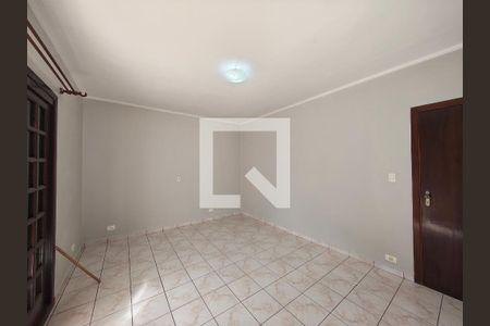Quarto 2 de casa para alugar com 2 quartos, 90m² em Parque Vitoria, São Paulo