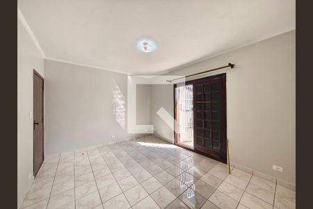 Quarto 2 de casa para alugar com 2 quartos, 90m² em Parque Vitoria, São Paulo