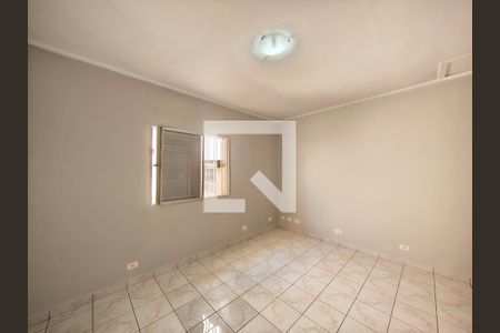 Quarto 1 de casa para alugar com 2 quartos, 90m² em Parque Vitoria, São Paulo