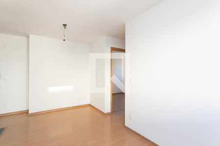 Sala  de apartamento para alugar com 2 quartos, 45m² em Jardim Marpu, São Paulo