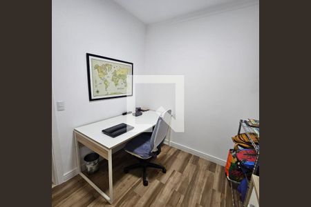 Quarto de apartamento à venda com 3 quartos, 71m² em Jardim Flamboyant, Campinas