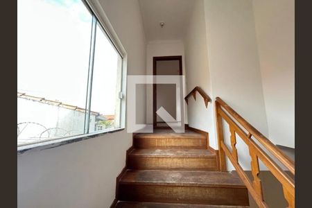 Sala de casa para alugar com 3 quartos, 180m² em Jardim Patricia, Uberlândia