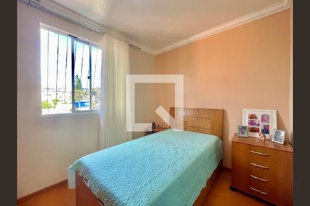 Apartamento à venda com 2 quartos, 75m² em Santa Tereza, Belo Horizonte