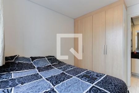 Quarto 1 de apartamento à venda com 2 quartos, 35m² em Vila Diva, São Paulo