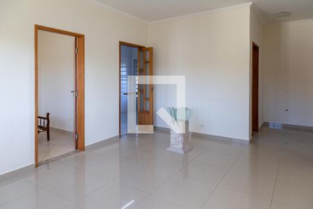 Sala de casa para alugar com 3 quartos, 100m² em Parque Santo Antonio, Guarulhos