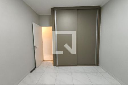 Quarto 2 de apartamento para alugar com 2 quartos, 60m² em Jardim Pauliceia, Campinas