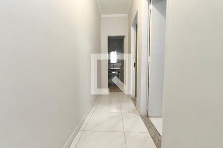 Corredor - Quartos de apartamento para alugar com 2 quartos, 60m² em Jardim Pauliceia, Campinas