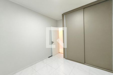 Quarto 2 de apartamento para alugar com 2 quartos, 60m² em Jardim Pauliceia, Campinas