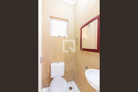 Lavabo de casa de condomínio à venda com 2 quartos, 75m² em Padroeira, Osasco