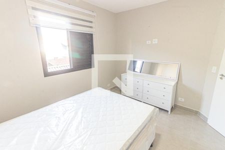 Quarto 1 de apartamento para alugar com 2 quartos, 40m² em Vila Canero, São Paulo
