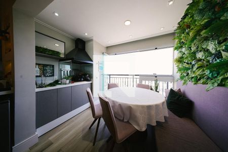 Sala de apartamento à venda com 3 quartos, 72m² em Vila Penteado, São Paulo