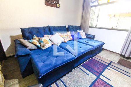 Sala de casa à venda com 2 quartos, 300m² em Jardim Helian, São Paulo