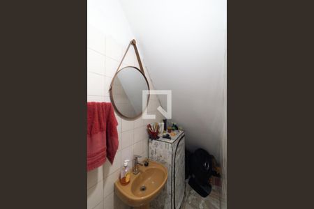 Lavabo de casa para alugar com 2 quartos, 90m² em Vila das Merces, São Paulo