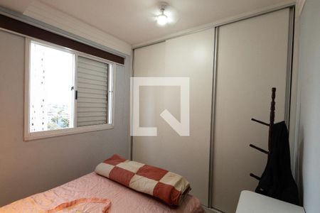 Quarto 2 de apartamento para alugar com 2 quartos, 45m² em Jardim Copacabana, São José dos Campos
