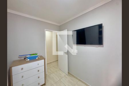 Quarto 1 de apartamento para alugar com 2 quartos, 49m² em Jardim Cocaia, Guarulhos