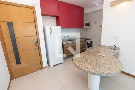 Apartamento para alugar com 1 quarto, 58m² em Patamares, Salvador