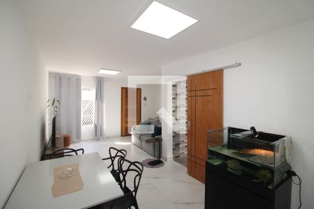 Sala de casa para alugar com 2 quartos, 115m² em Vila Bianca, São Paulo