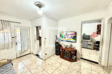 Sala de casa para alugar com 4 quartos, 180m² em Cangaiba, São Paulo