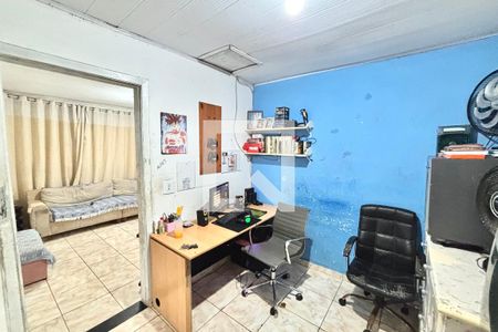 Escritório de casa para alugar com 4 quartos, 180m² em Cangaiba, São Paulo