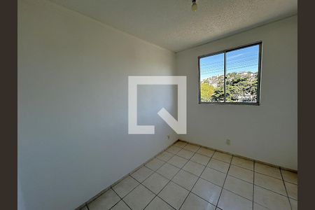 Quarto 1 de apartamento para alugar com 2 quartos, 44m² em Honório Gurgel, Rio de Janeiro