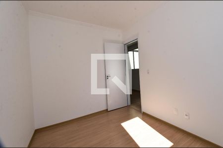 Quarto 1 de apartamento para alugar com 2 quartos, 45m² em Carlos Prates, Belo Horizonte