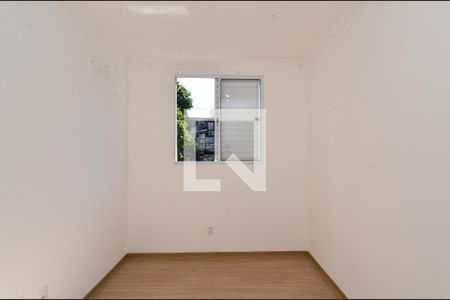 Quarto 1 de apartamento para alugar com 2 quartos, 45m² em Carlos Prates, Belo Horizonte