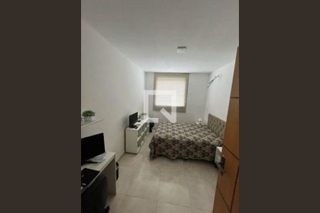 Casa à venda com 2 quartos, 100m² em Campo Grande, Rio de Janeiro